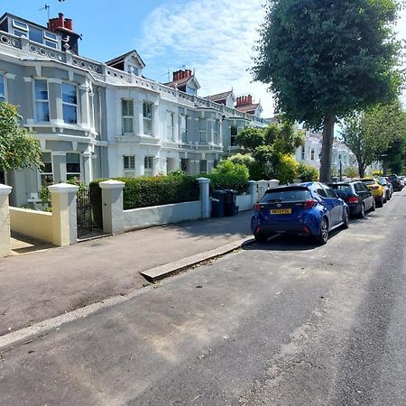 Pebbles Place Brighton Luaran gambar